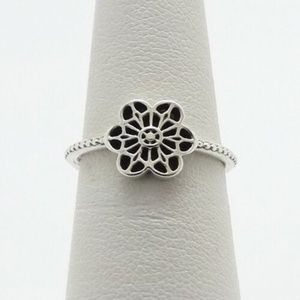 Pandora Flower Daisy Ring